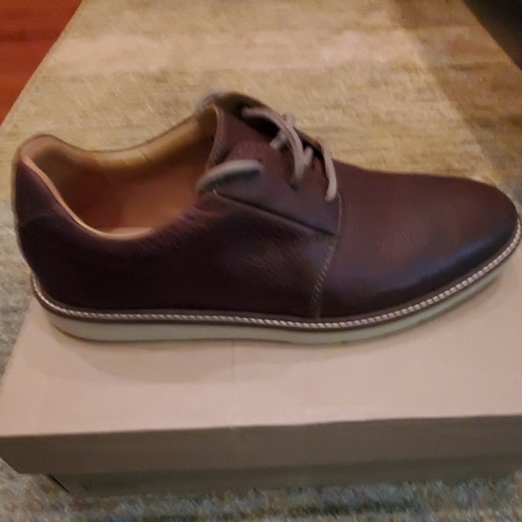 Clark's Grandin Plain Tan Men's Shoes - Picture 6 of 8